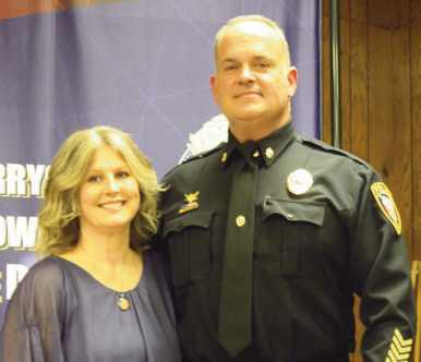 Perrysburg Township police chief, deputy chief administered oaths of office