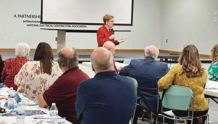 Congresswoman Kaptur visits Rossford Business Association; addresses area resources and growth