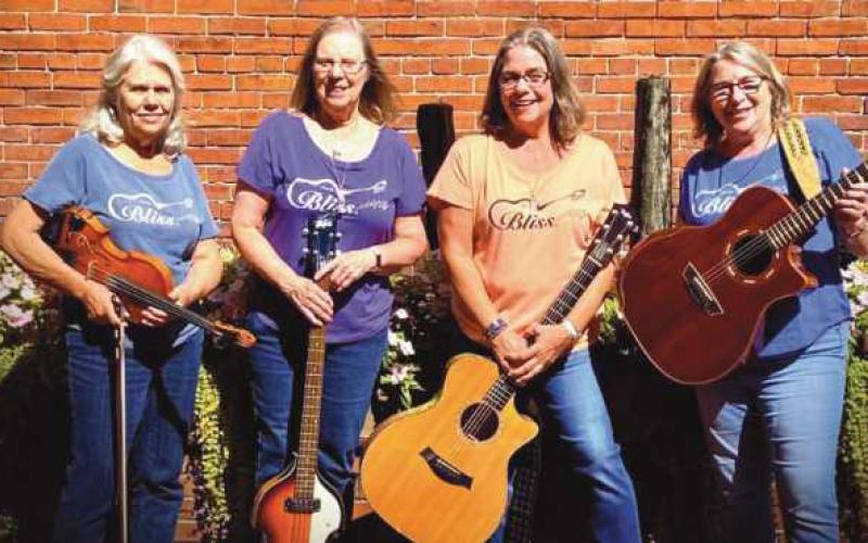 June 9 Stroll the Street line‐up