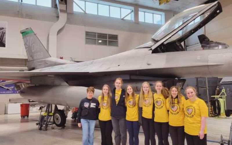 SOS Club visits 180th Fighter Wing