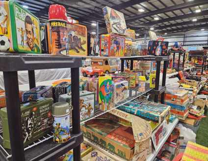 Toledo Toy Show returns to Rossford