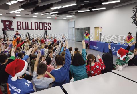 Rossford elementary students receive visit from the Imagination Station