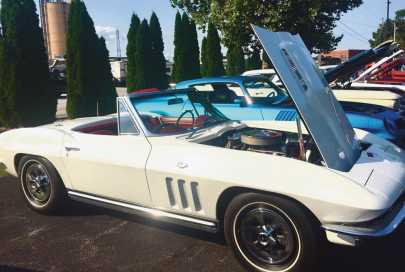 Stroll the Street Super Cruise‐In Car Show