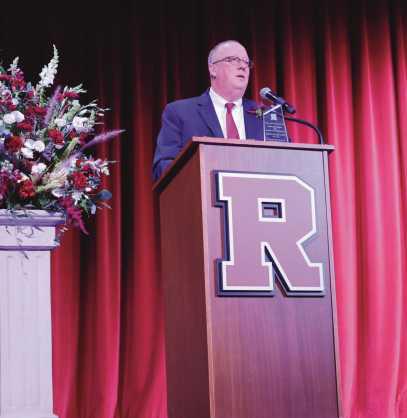 Mayor MacKinnon honored with award of distinction