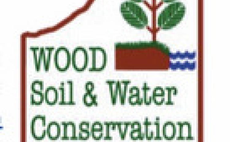 Wood SWCD holds fingerling fish sale