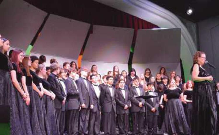 Rossford schools celebrate the holidays