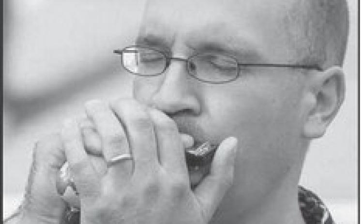 Danny Pratt brings Chicago and West Coast blues to Wednesday at Woodlands concert August 12.