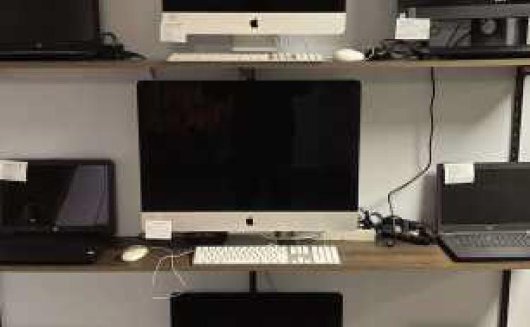 Laptop sale to benefit local college students and conservation