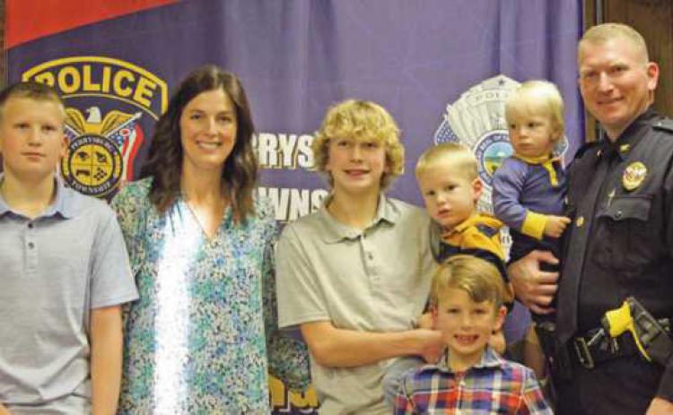 Perrysburg Township police chief, deputy chief administered oaths of office