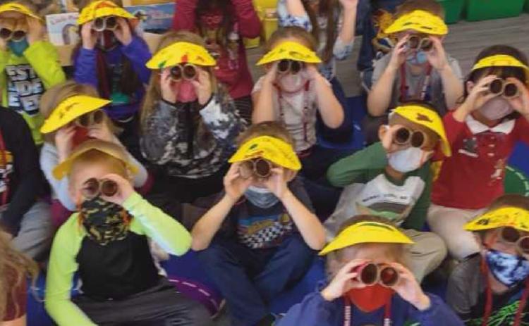 Kindergarteners study animals on safari