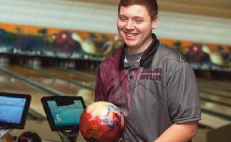 Michael Harris takes second place in bowling districts